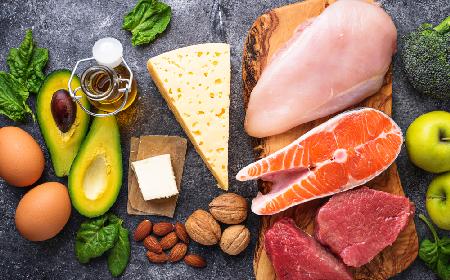 Dieta ketogenna: dieta bogatotłuszczowa i ubogowęglowodanowa tylko pod kontrolą lekarza