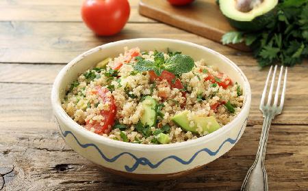Tabbouleh z quinoa - przepis z menu beszamel