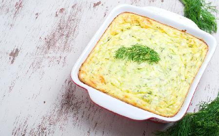 Niebiańska zapiekanka z cukinii z sosem pieczarkowym - niedrogo i pysznie!
